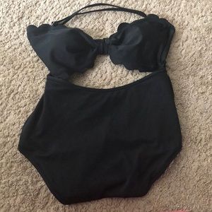 Swim suit